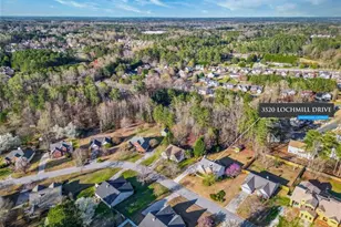 3520 Lochmill Dr, Loganville, GA 30052 - Photo 2