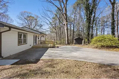 2166 Chestnut Place, Lithia Springs, GA 30122 - Photo 36