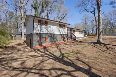 2166 Chestnut Place, Lithia Springs, GA 30122 - Photo 2