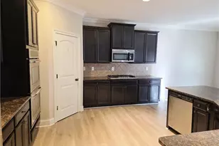 2921 Canyon Glen Way, Dacula, GA 30019 - Photo 2