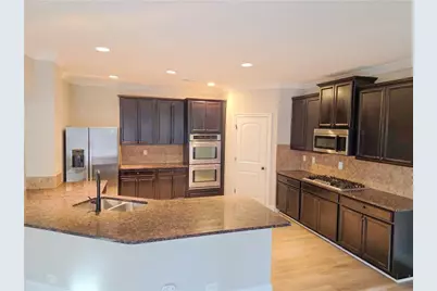 2921 Canyon Glen Way, Dacula, GA 30019 - Photo 4
