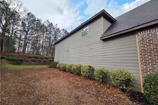 2921 Canyon Glen Way, Dacula, GA 30019 - Photo 2