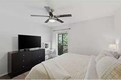 703 Cumberland Court, Smyrna, GA 30080 - Photo 12