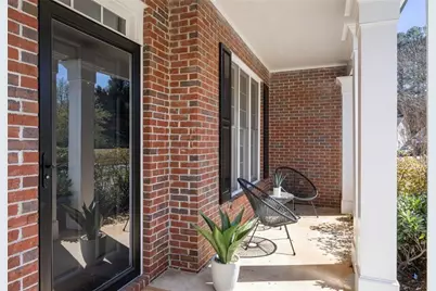1972 Barrett Knoll Circle NW, Kennesaw, GA 30152 - Photo 2