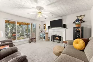 1413 Kensington Pl, Gainesville, GA 30501 - Photo 24