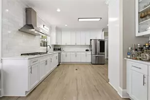 3392 Lost Valley Dr, Jonesboro, GA 30236 - Photo 16