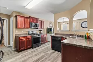 7666 Bowhead Ct, Fairburn, GA 30213 - Photo 10