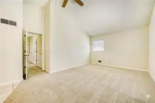 180 Jade Cove Cir, Roswell, GA 30075 - Photo 24