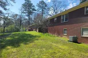 3009 Caldwell Rd NE, Brookhaven, GA 30319 - Photo 22