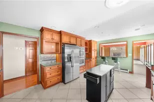 3240 Chimney Point Dr, Cumming, GA 30041 - Photo 12