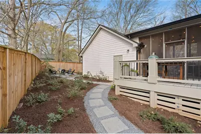 2090 Claude Street NW, Atlanta, GA 30318 - Photo 32