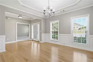 229 Forest Creek Ln, Canton, GA 30115 - Photo 10