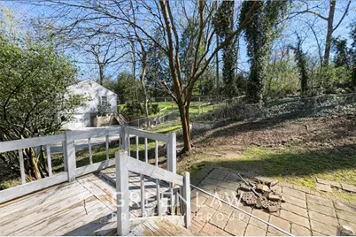 1944 Lyle Avenue, College Park, GA 30337 - Photo 20