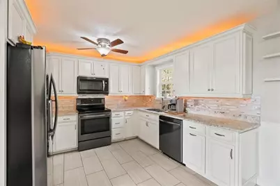 150 Kings Court SW, Calhoun, GA 30701 - Photo 8