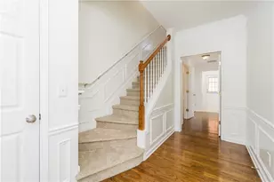 4016 Edgecomb Dr, Roswell, GA 30075 - Photo 2