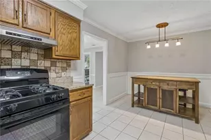 1490 Grayland Hills Dr, Lawrenceville, GA 30046 - Photo 18