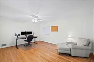 2252 Rushmore Dr, Marietta, GA 30062 - Photo 16