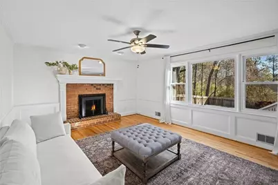 2252 Rushmore Drive, Marietta, GA 30062 - Photo 10