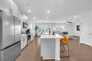 221 Begonia Wy, McDonough, GA 30253 - Photo 8