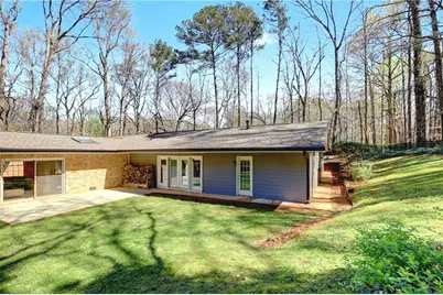 5213 Oxbow Road, Stone Mountain, GA 30087 - Photo 4
