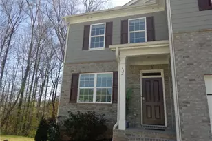 132 Russell Rd, Pendergrass, GA 30567 - Photo 2