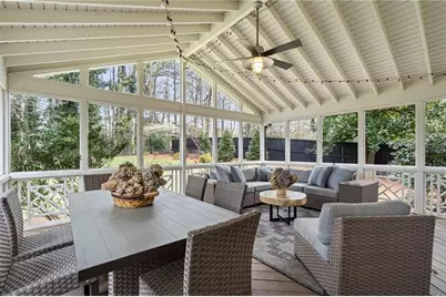 6615 Williamson Drive, Atlanta, GA 30328 - Photo 10