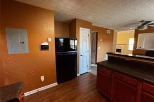 2623 Wellington Walk Pl, Lithonia, GA 30058 - Photo 4