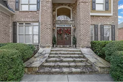 2086 Chambord Way, Snellville, GA 30078 - Photo 4