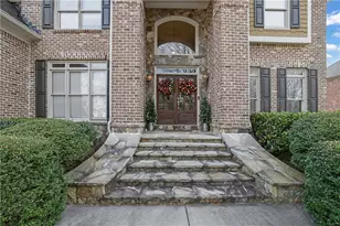 2086 Chambord Way, Snellville, GA 30078 - Photo 4