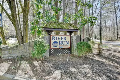 709 River Run Drive, Atlanta, GA 30350 - Photo 26