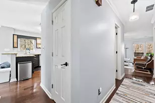 6405 Windsor Trace Dr, Peachtree Corners, GA 30092 - Photo 6