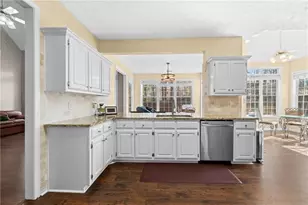 4409 Chatham View Dr, Buford, GA 30518 - Photo 20