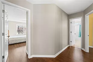 4409 Chatham View Dr, Buford, GA 30518 - Photo 38