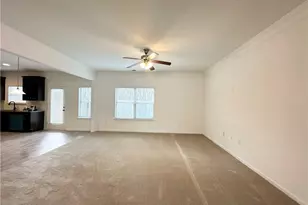 467 Pine Ln, Lawrenceville, GA 30043 - Photo 10