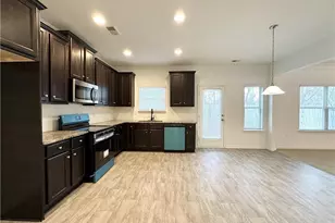 467 Pine Ln, Lawrenceville, GA 30043 - Photo 16