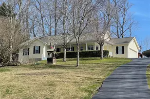 974 Gold Ridge Rd, Dahlonega, GA 30533 - Photo 2