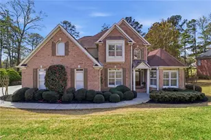 3614 Summit Oaks Dr NE, Roswell, GA 30075 - Photo 2