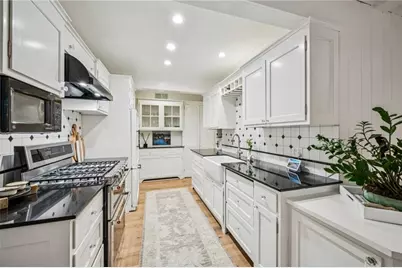 1892 Greystone Road NW, Atlanta, GA 30318 - Photo 16