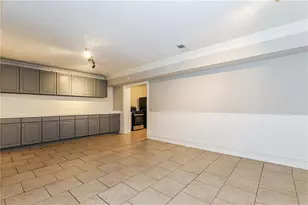5355 Sharon St, Forest Park, GA 30297 - Photo 10