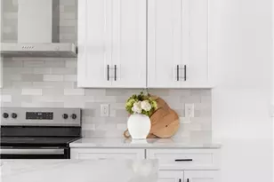 1255 Ladd St SW, Atlanta, GA 30310 - Photo 10