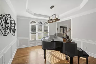 1021 Fairecroft Court, Suwanee, GA 30024 - Photo 4