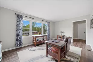 201 Dillard Dr NE, Kennesaw, GA 30144 - Photo 30