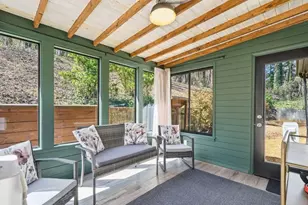 648 Dogwood Dr, Lawrenceville, GA 30046 - Photo 22