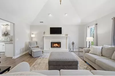 648 Dogwood Drive, Lawrenceville, GA 30046 - Photo 6