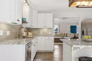 648 Dogwood Dr, Lawrenceville, GA 30046 - Photo 18