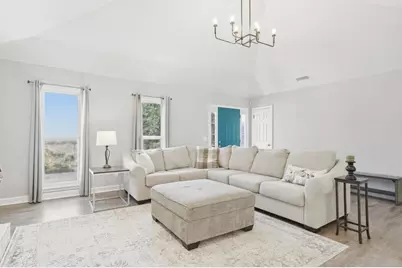 648 Dogwood Drive, Lawrenceville, GA 30046 - Photo 8