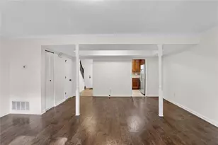 706 Twin Brooks Ct, Marietta, GA 30067 - Photo 4