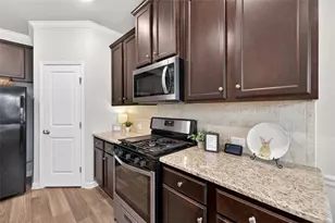 1594 Davey Cir, Hoschton, GA 30548 - Photo 12