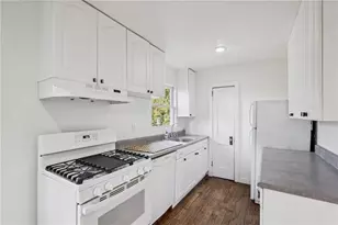 1720 Marvin St NW, Atlanta, GA 30318 - Photo 2