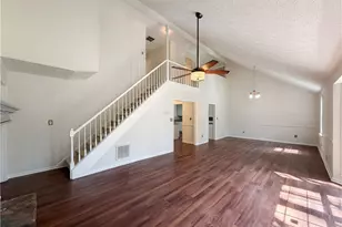 460 Hillsdale Dr, Fayetteville, GA 30214 - Photo 14